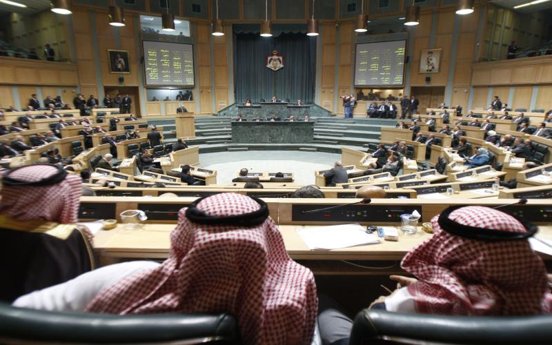 النواب يرفع برقية  للقمة العربية لتوفير حل العربي للأزمات في سورية واليمن وليبيا