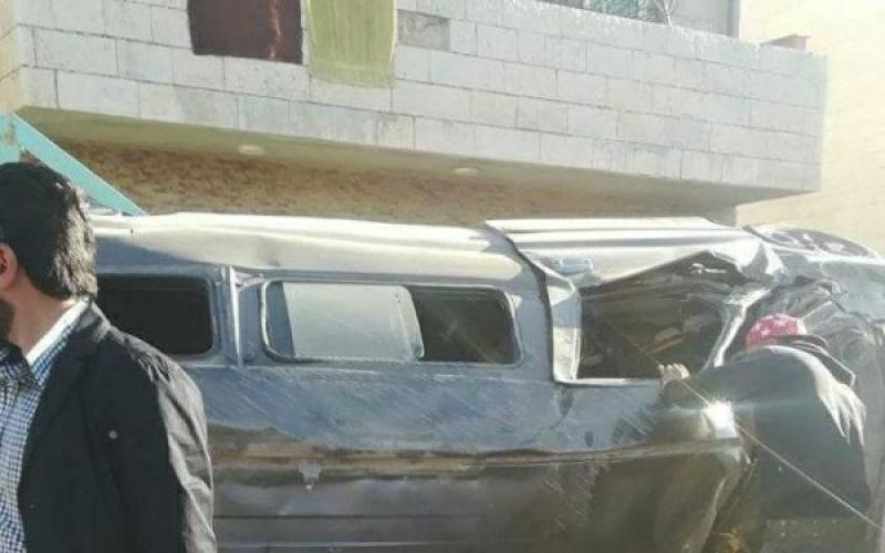 وفاة طالبة و7 اصابات بتدهور باص في جاوا