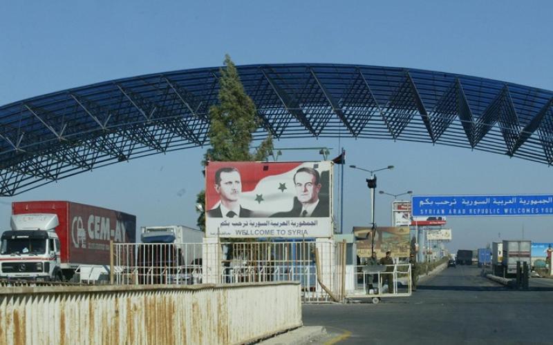 الأردن يدخل لأراضيه قادة فصائل سورية معارضة مع ذويهم