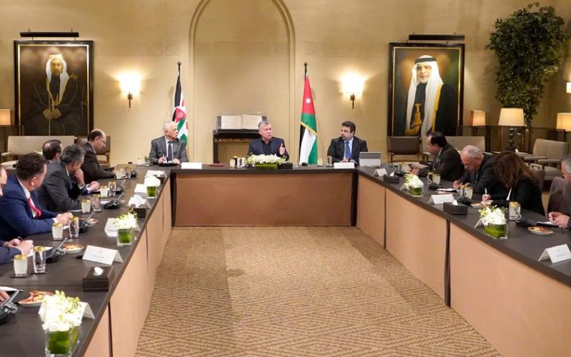 الملك: خارطة طريق توضح للأردنيين الخطوات والإجراءات التي من شأنها تطوير الأوضاع