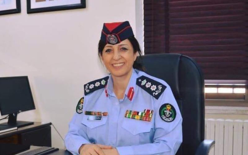 ميلانيا ترامب تكرم العقيد مدير الشرطة النسائية خالدة الطوال