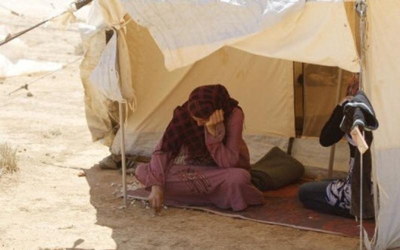 التحديات التي تواجه المرأة السورية في حياة اللجوء (استطلاع)
