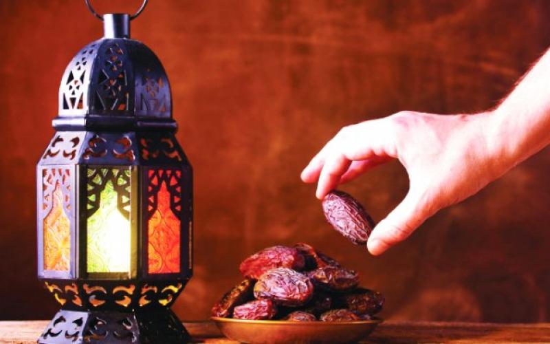كم عدد ساعات الصيام في الأردن خلال رمضان؟