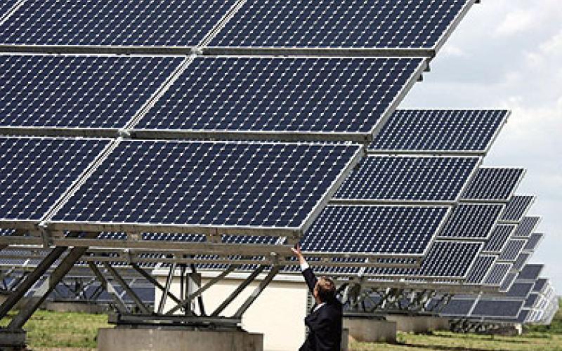 إعفاءات ضريبية للمستثمرين بمجال الطاقة المتجددة