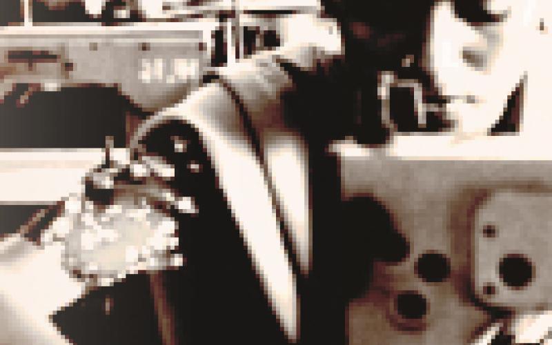 العمل:القانون هو المرجعية لحل قضية البنغال المضربين