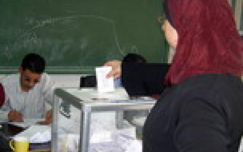 63% من المستفتين يؤيدون إلغاء نظام الكوتا النسائية