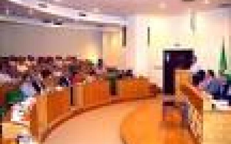 الأمانة تعفي أصحاب المحلات في المدرج الروماني من رسوم تجديد الترخيص