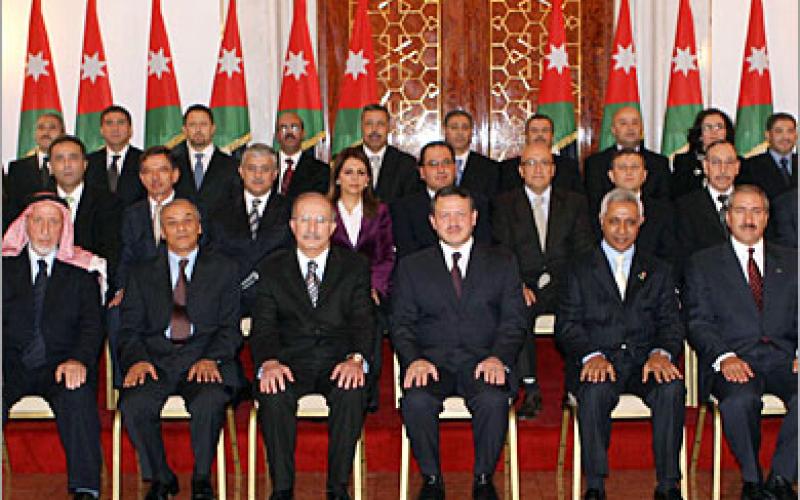 تخلف 400 مكلفا عن إشهار ذمتهم المالية