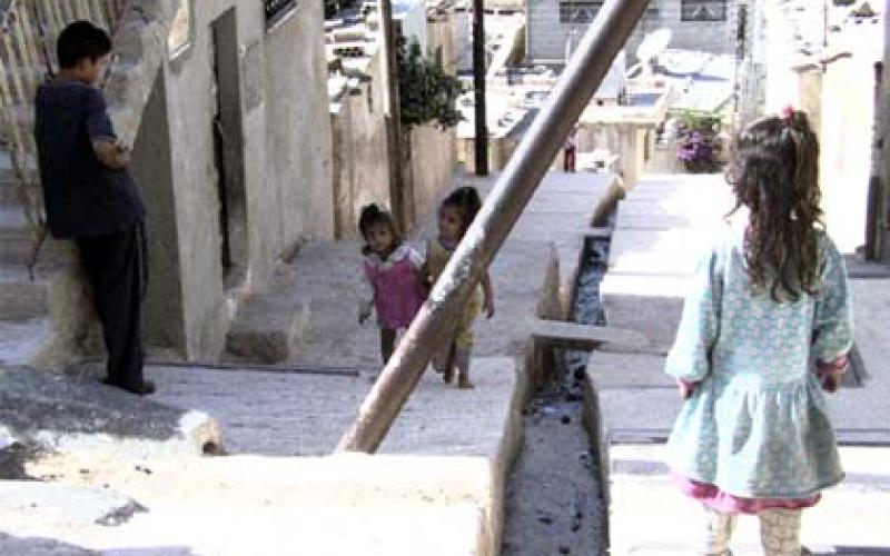 غزيون يأملون في إعفاءات طبية