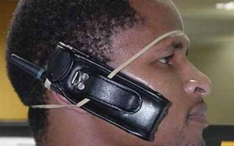 الهواتف الخلوية تستحوذ على تفكير طلاب الأغوار