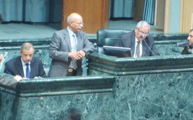 مذكرة نيابية تطالب بالسماح ببث جلسات البرلمان