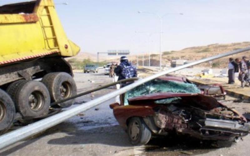 4 وفيات وتسع إصابات بحادث تصادم في الصفاوي