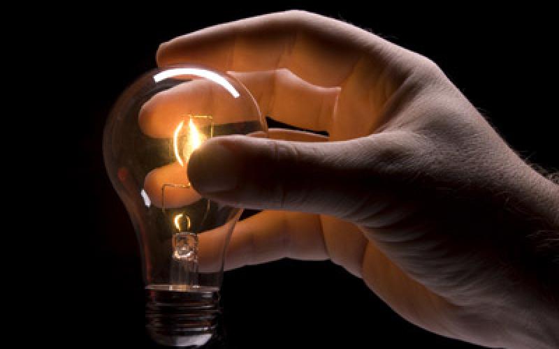 شوارع دير علا بدون اضواء