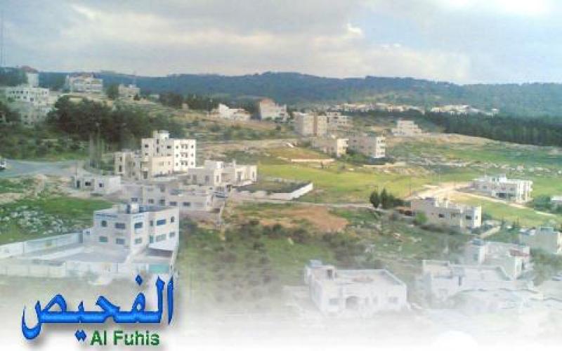 رئيس بلدية الفحيص يقاضي الأعضاء الأربعة المستقيلين