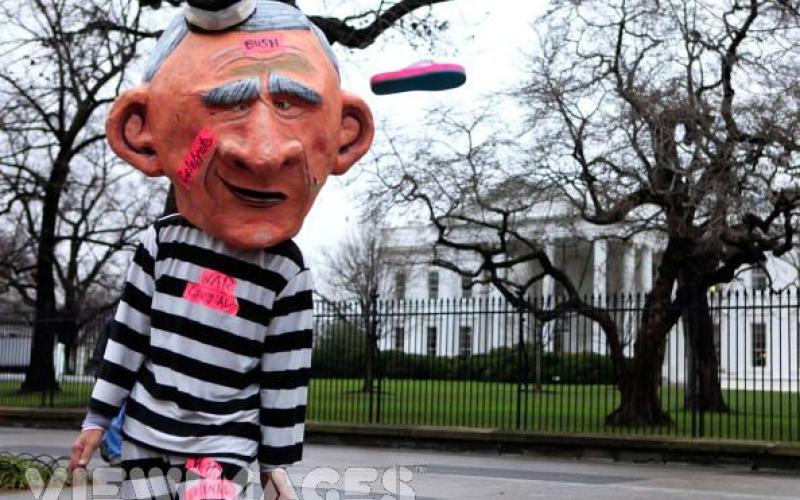 حفل وداع خاص لبوش في النقابات