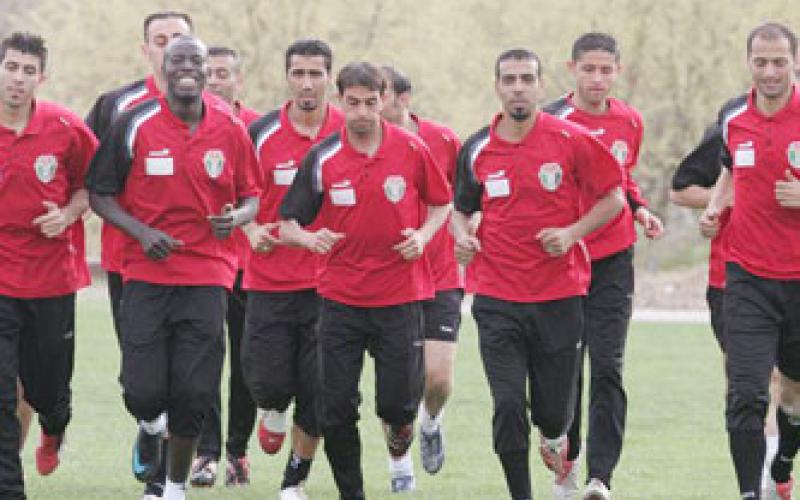 الاعتداء على لاعبي منتخبنا بالضرب في سنغافورة