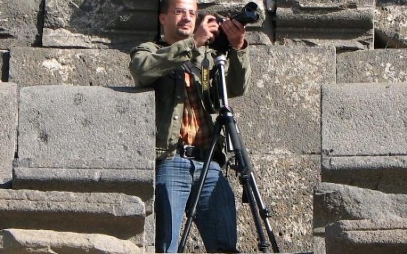 عدسة أردنية تنقل سحر الخليج الى المانيا