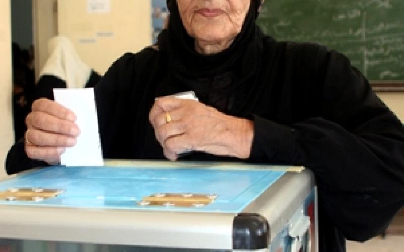 استقالات ومشاجرات تعصف بمجالس بلدية