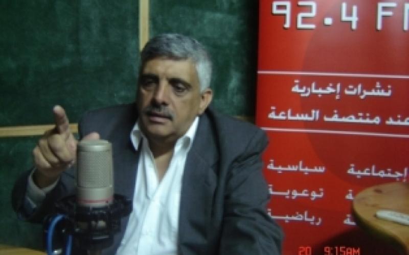 كتاب: راديو البلد حول المواطن الى صحفي