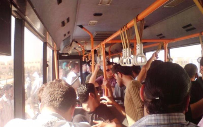 المواصلات الى" آل البيت" رحلة معاناة يومية