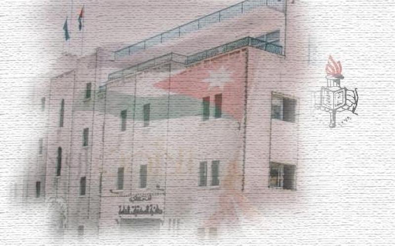 قاعة الصحف في الامانة صغيرة وأليفة