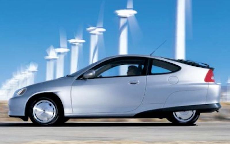 لا تخشى ارتفاع البنزين..سيارات هجينة في الاسواق الان