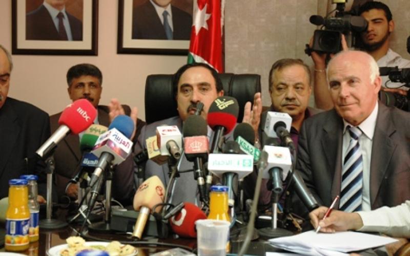 تفاصيل اكتشاف أول إصابتين بأنفلونزا الخنازير