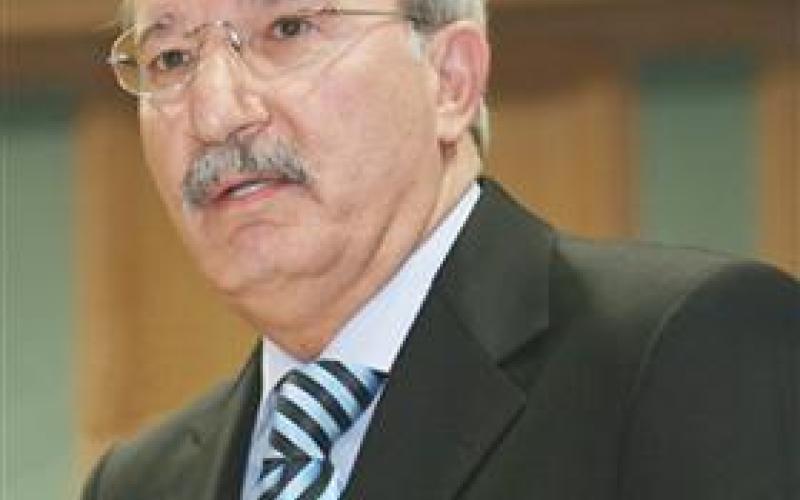 الذهبي: الحكومة ملتزمة بتوزيع اموال المستثمرين بالبورصات مع نهاية تموز