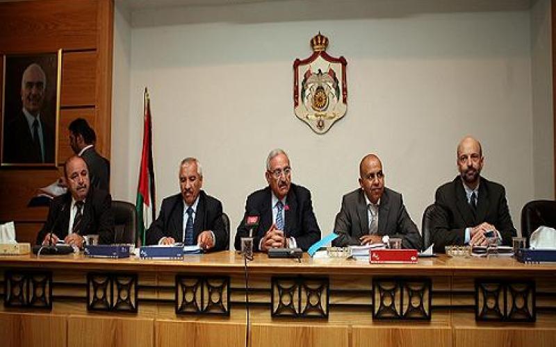 الرزاز: ما يأخذه المتقاعد المبكر يساوي 10 أضعاف اشتراكاته