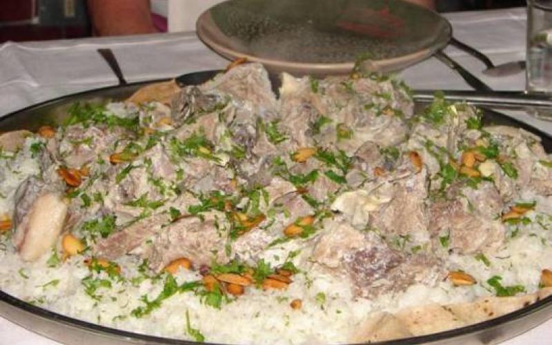 خلاف الصحفيين والنواب الخاتمة...منسف