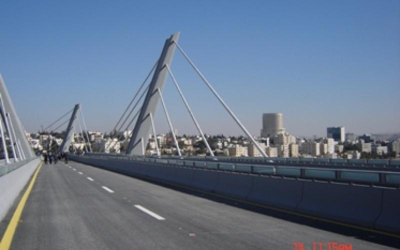 الأمانة تقفل ملف الجسر المعلق بتعويض المقاول 700 ألف دينار