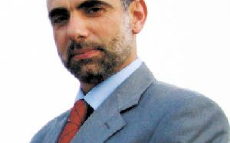 أبو رمضان: الوحدات يكيل بمكيالين