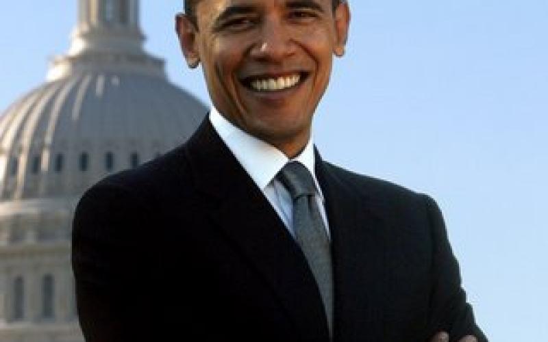 اوباما يحذر الشباب من الفيسبوك