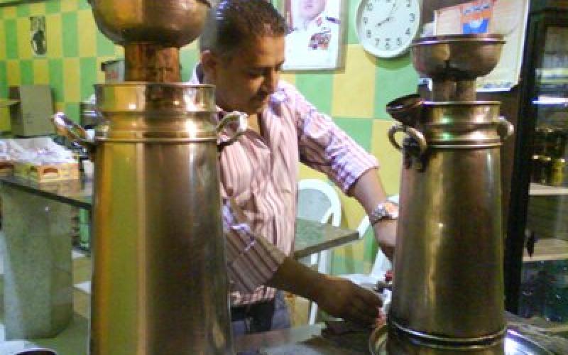 الأمانة تؤكد عدم منح رخص جديدة لمحلات بيع " القهوة السائلة "