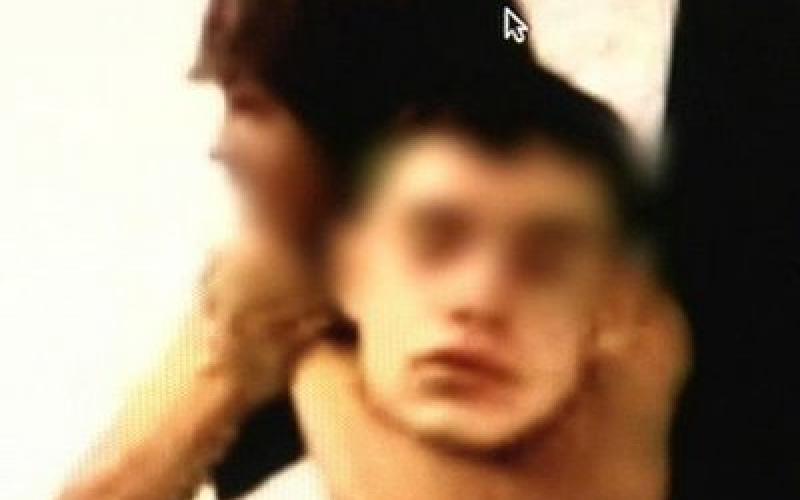 شاب يقتل صديقة خنقا