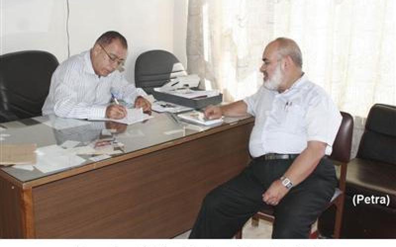 اردني يتوصل للقاح لانفلونزا الخنازير