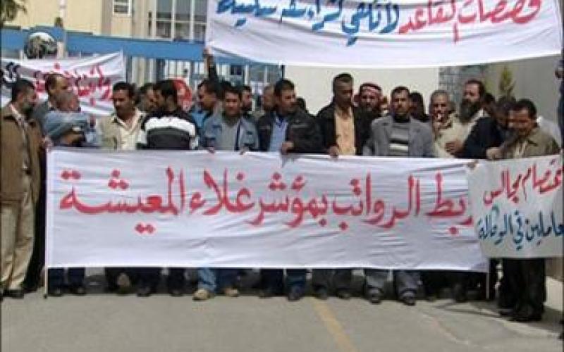 مطالب عاملي "الأنروا" بين العجز المالي والتسييس