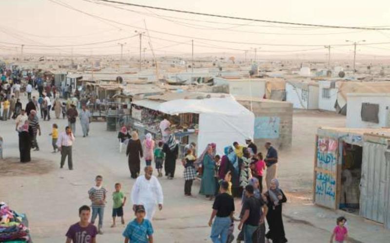شارع السوق الرئيسي في مخيم الزعتري للاجئين السوريين (الانترنت)